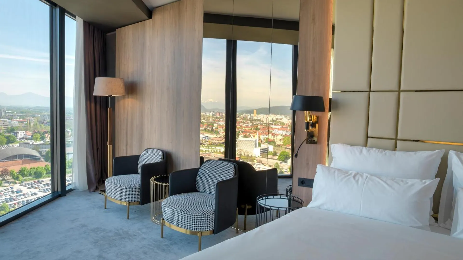 Grand Plaza Hotel & Congress Center ليوبليانا