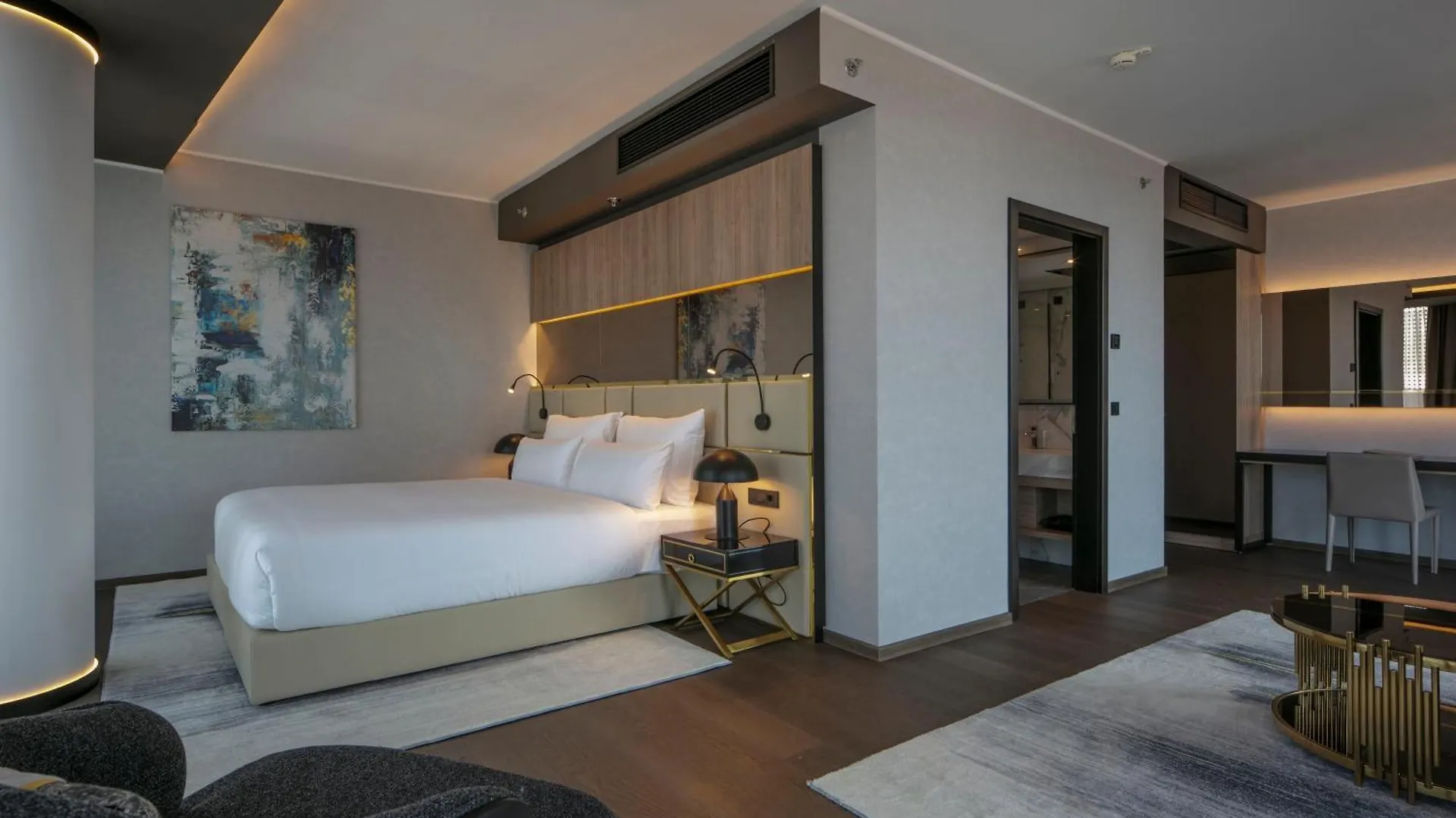 Grand Plaza Hotel & Congress Center ليوبليانا 5*,