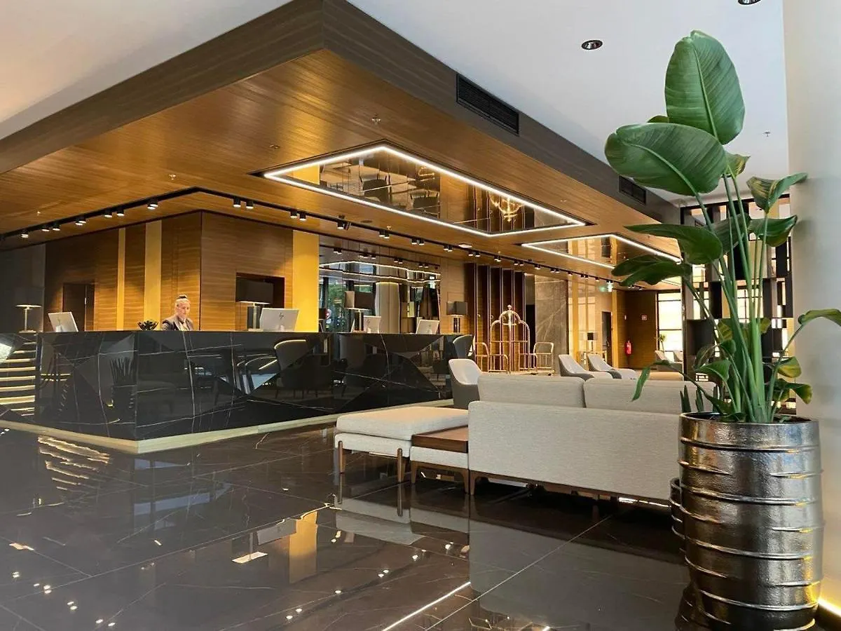 Grand Plaza Hotel & Congress Center 류블랴나